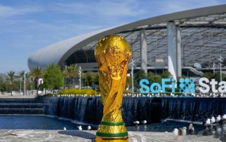 漫天要价！FIFA涉嫌违反国际法 律师：央视硬刚维护中国球迷利益北京时间5月12