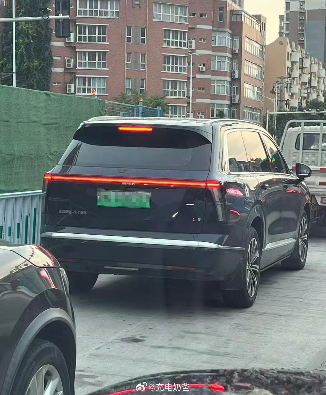 L9也不是多好的车……有必要这样吗就好像有一些E200去改成S480迈巴赫一样，