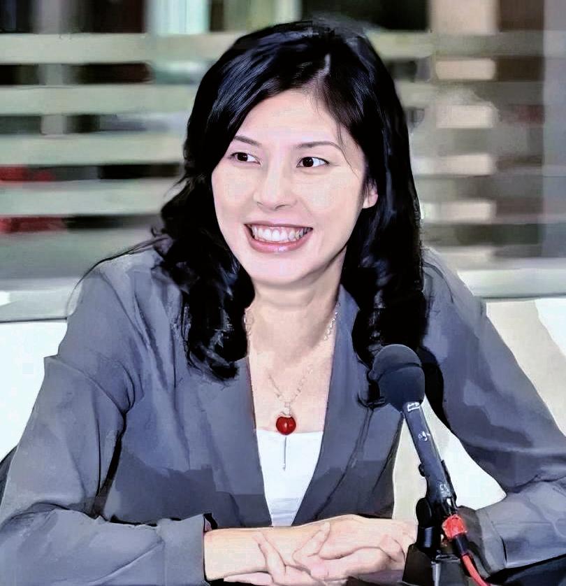 郑丽文痛批民进党舆论围剿！回避毒油核心问题，只会嘲讽民众走上街头
 
前言
 