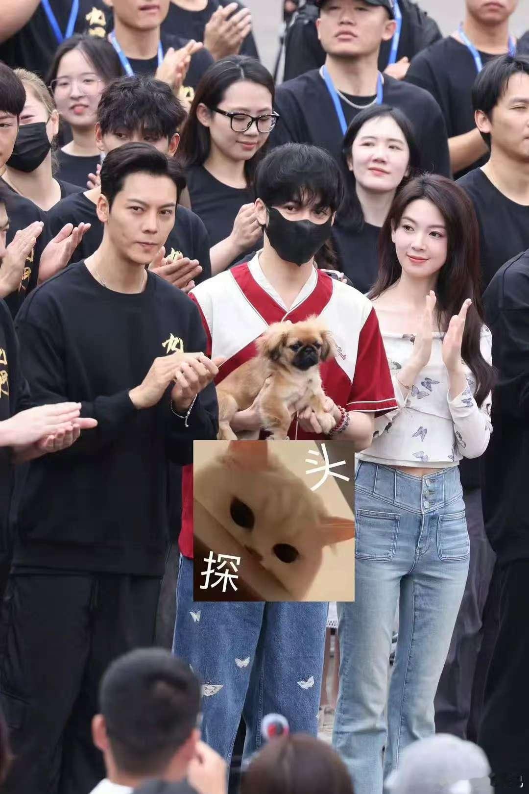 曾舜晞开机抱狗曾舜晞抱狗路透来啦曾舜晞抱狗路透 ​​​