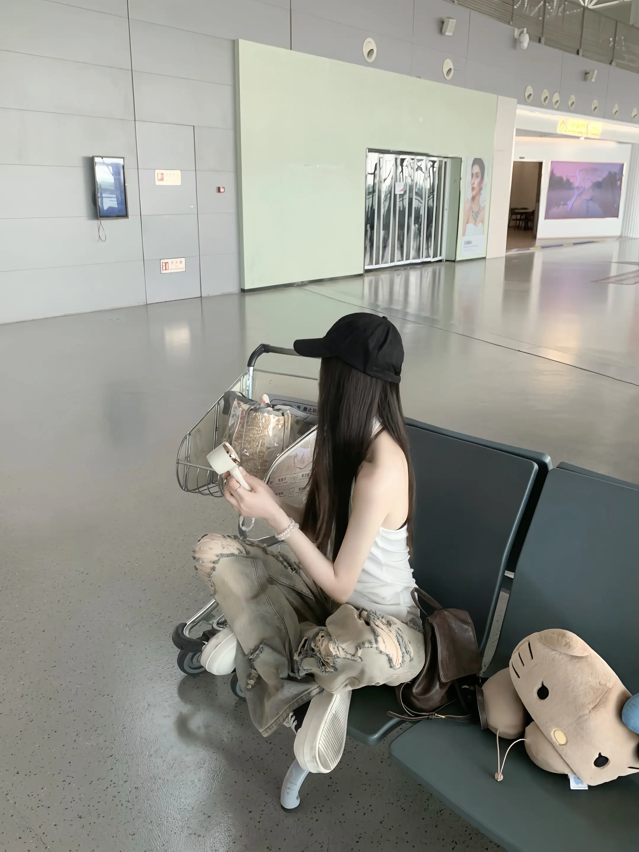 我一直是遇到点冷漠都想走的人呀