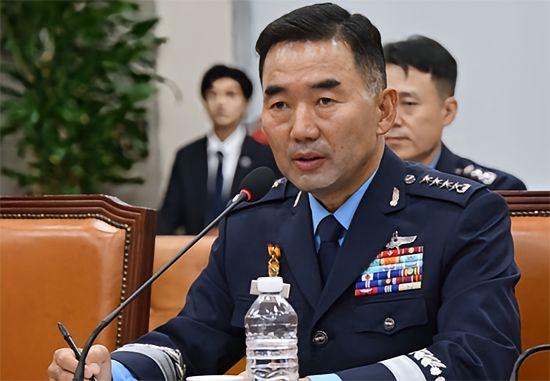 李在明这波操作堪称“斩草除根”，连特朗普都得自愧不如。当地时间11月7日，韩军实