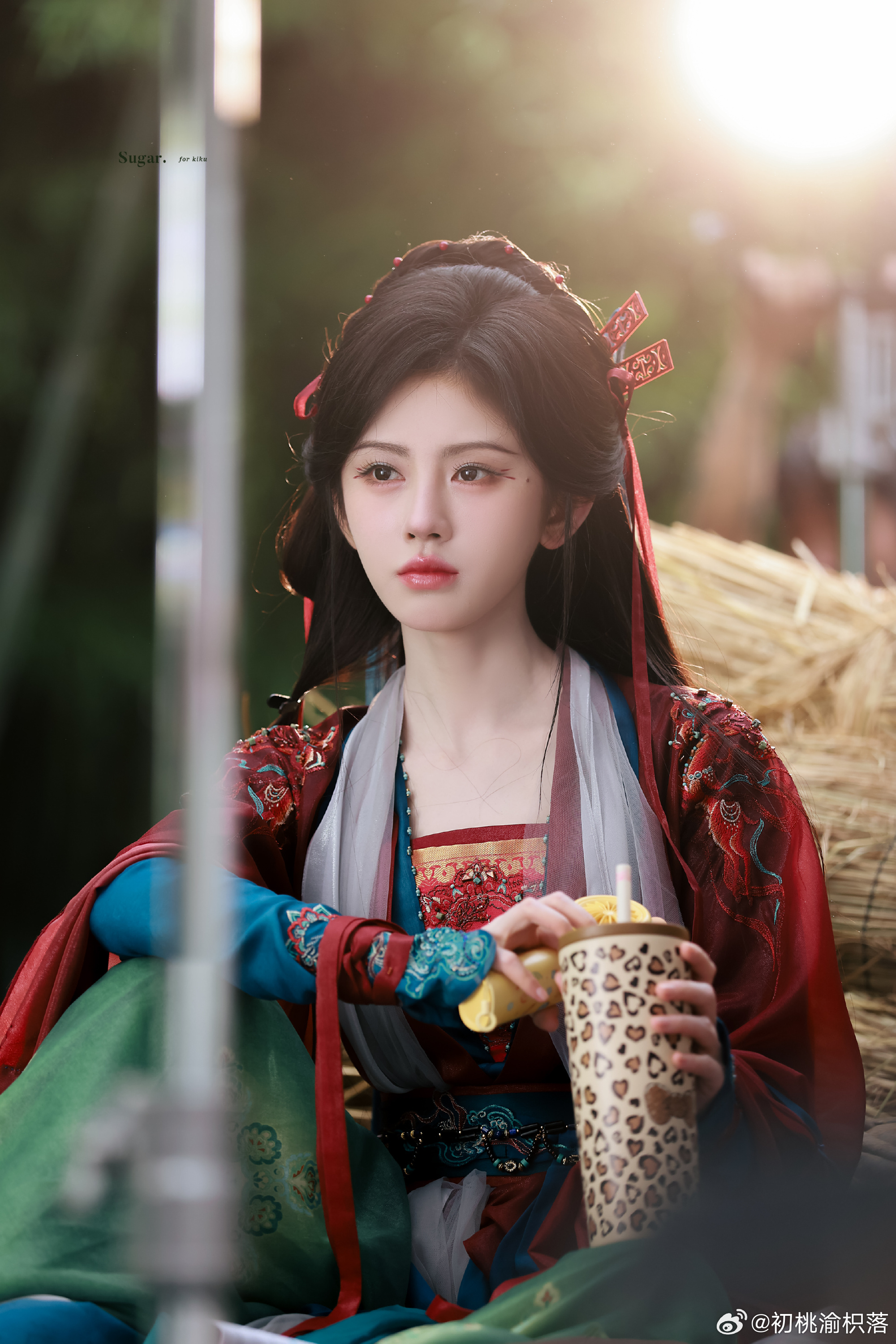 鞠婧祎 jjy鞠婧祎苏绿夏 jjy鞠婧祎万花世界 绿意蔓延 予你半分清澈 𝙂?