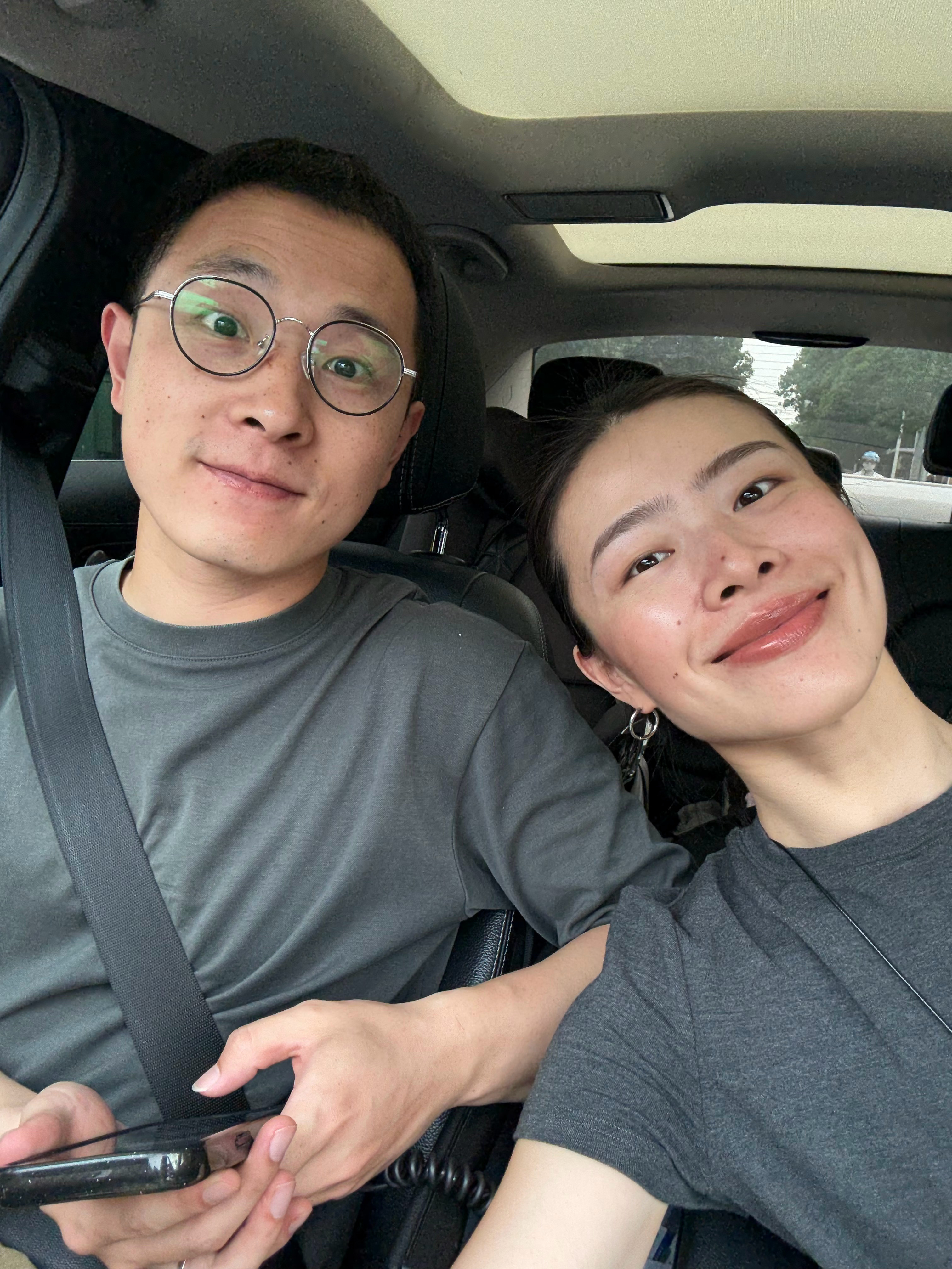 老派约会之去我俩中学门口吃炸鸡柳，一口回到22年前的某个周五放学后的傍晚。