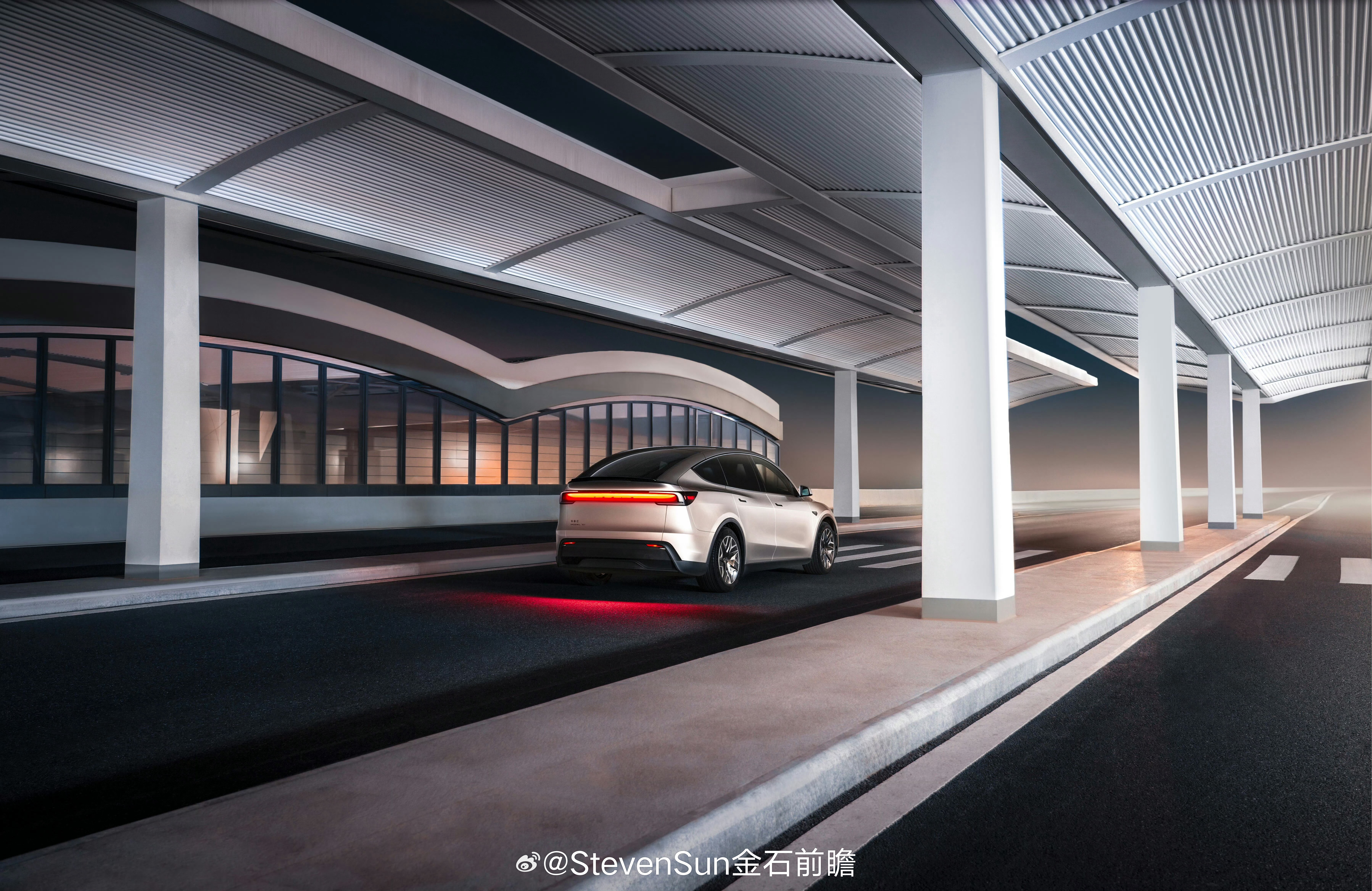 “交易做到最后，其实不是比谁更聪明，而是比谁更能管住自己”这句话，道破了交易（或