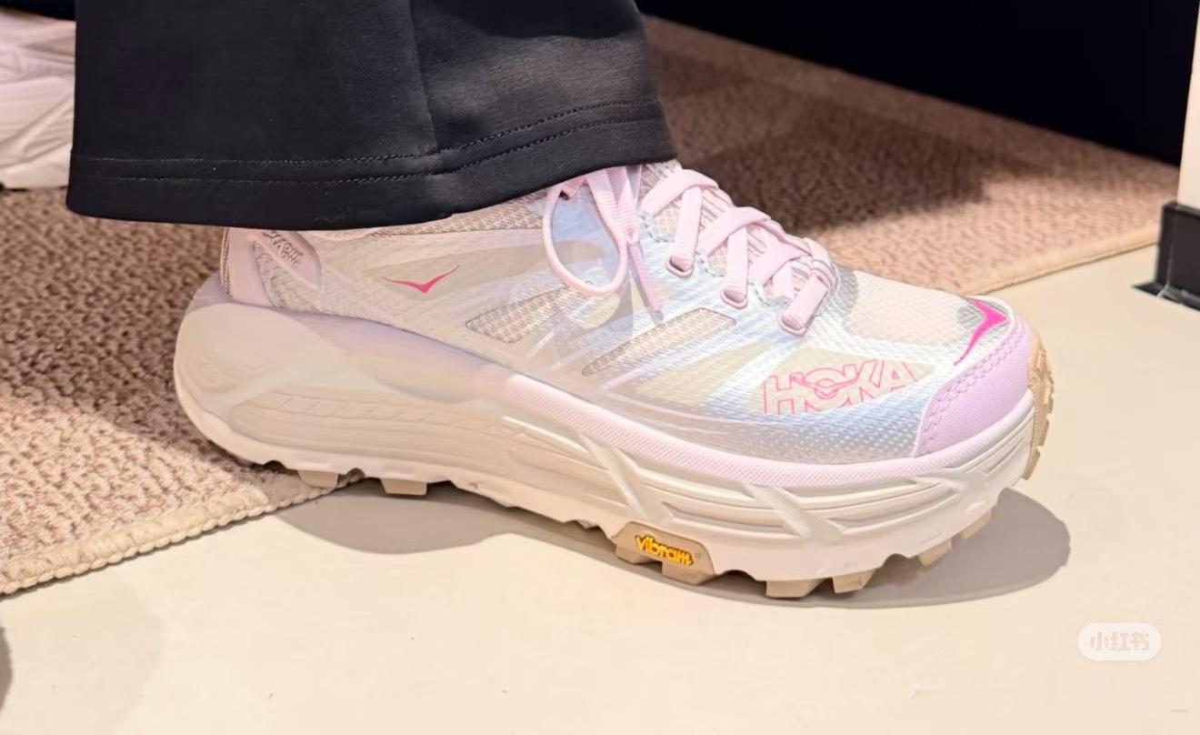 这个配色还蛮好看的 