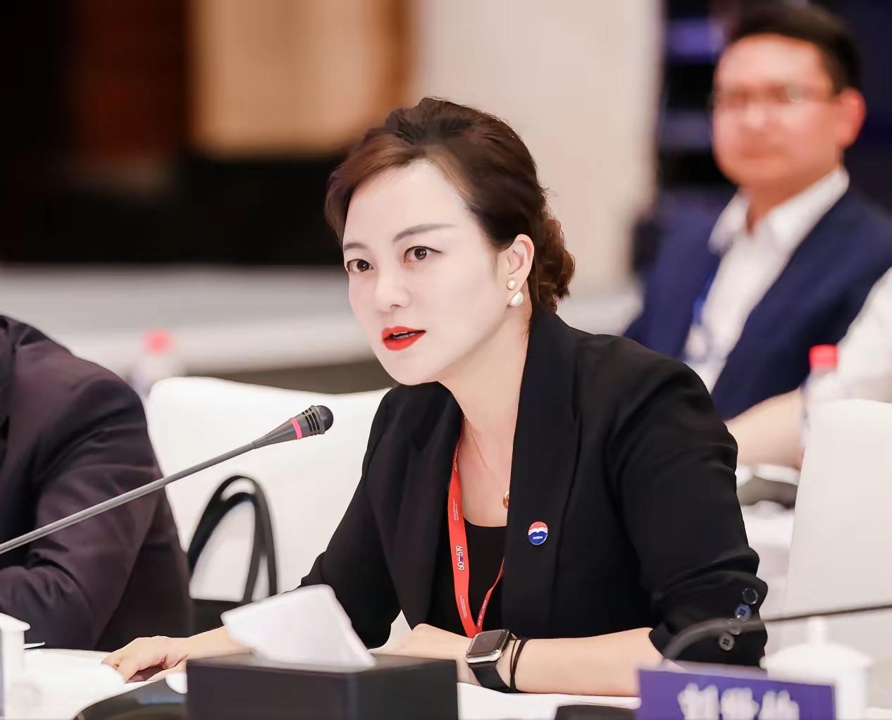 如果这三位美女明星非你不嫁，你最想娶谁[呲牙]