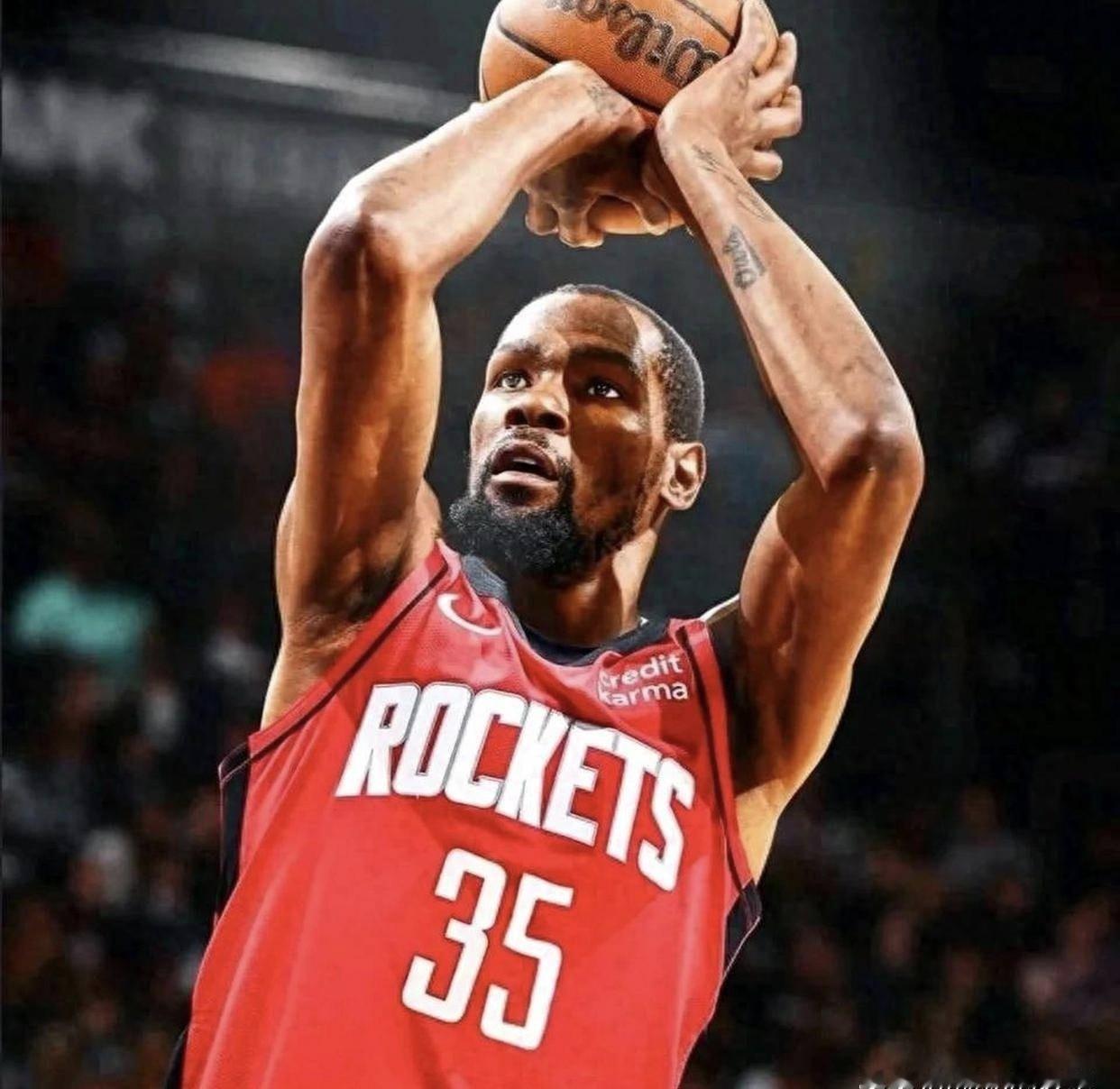 你以为榜眼秀都该拿顶薪？
看看这张表，560万和5500万并肩，数据却倒过来扇你