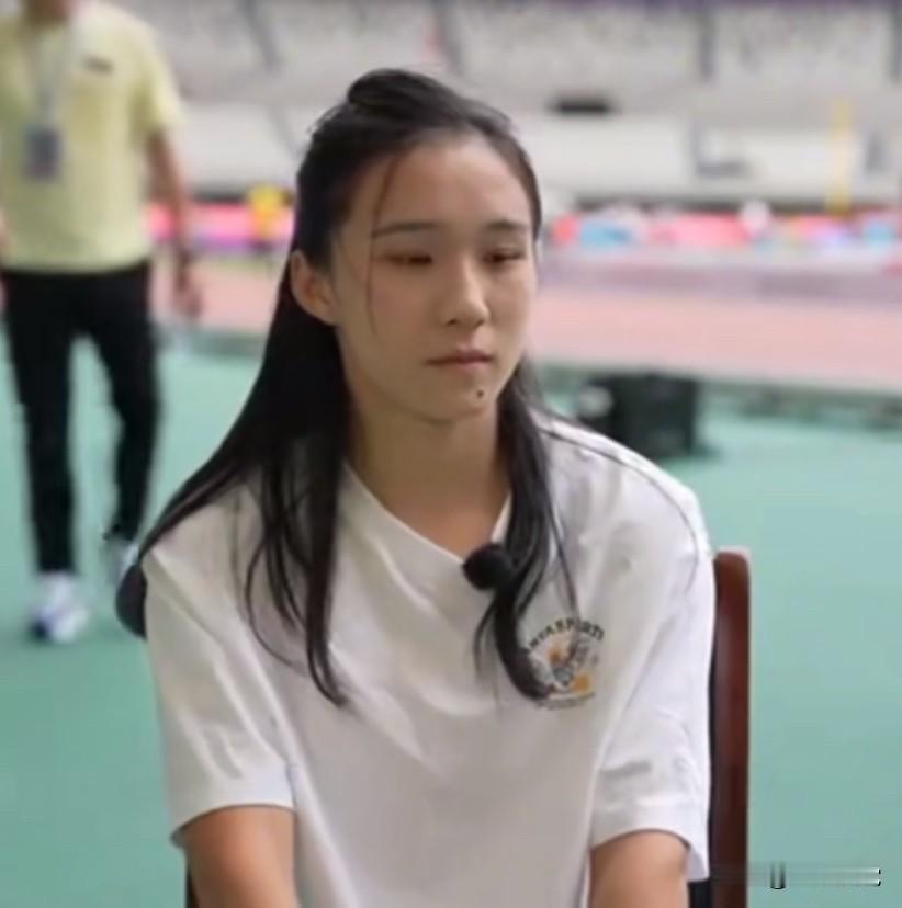 亚洲新女飞人小孩姐陈妤颉：我还是比较喜欢看看书，平时的话就是在家里呆着，或者出去