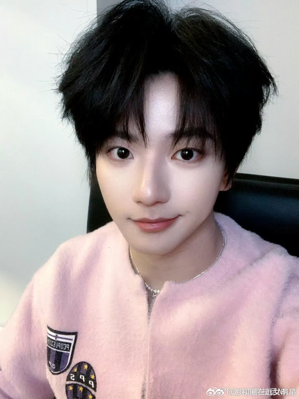 穆祉丞左中右自拍 左中右自拍 