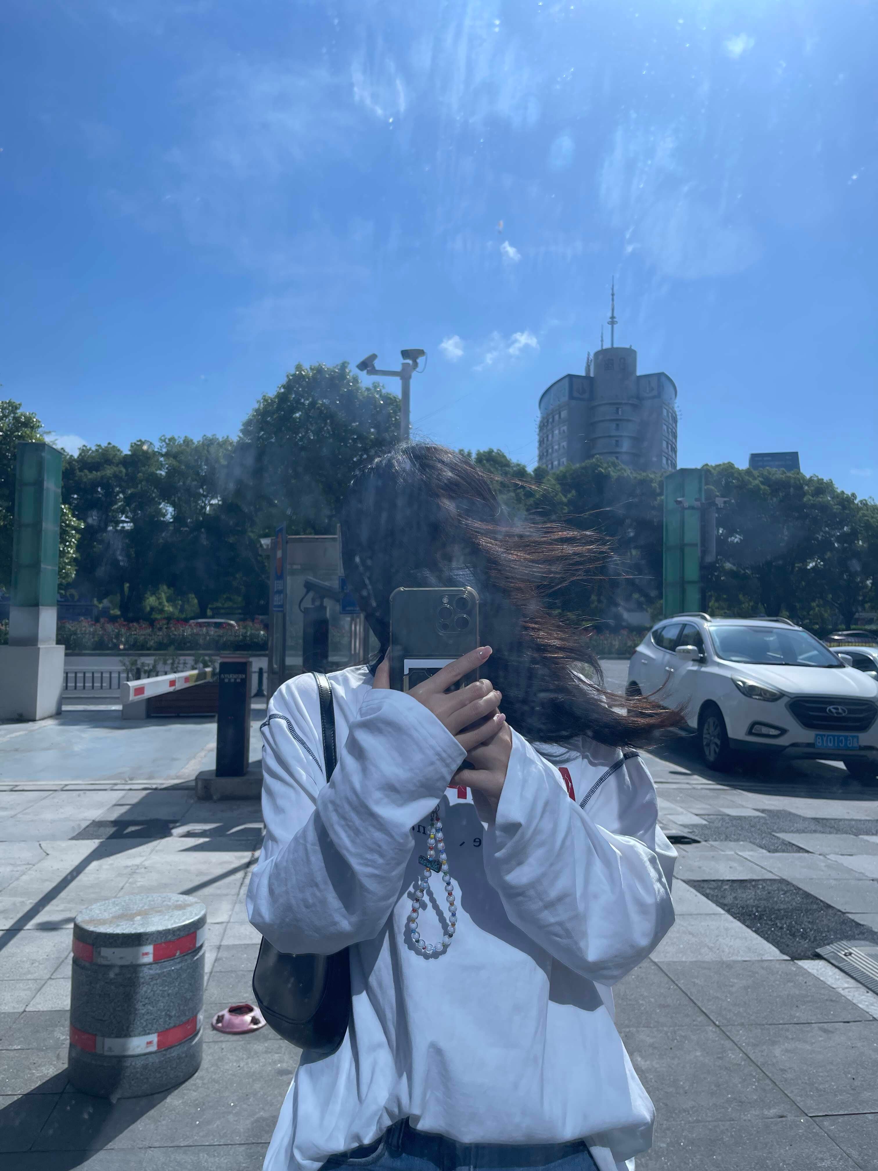 来，风里不只有自由还有我 