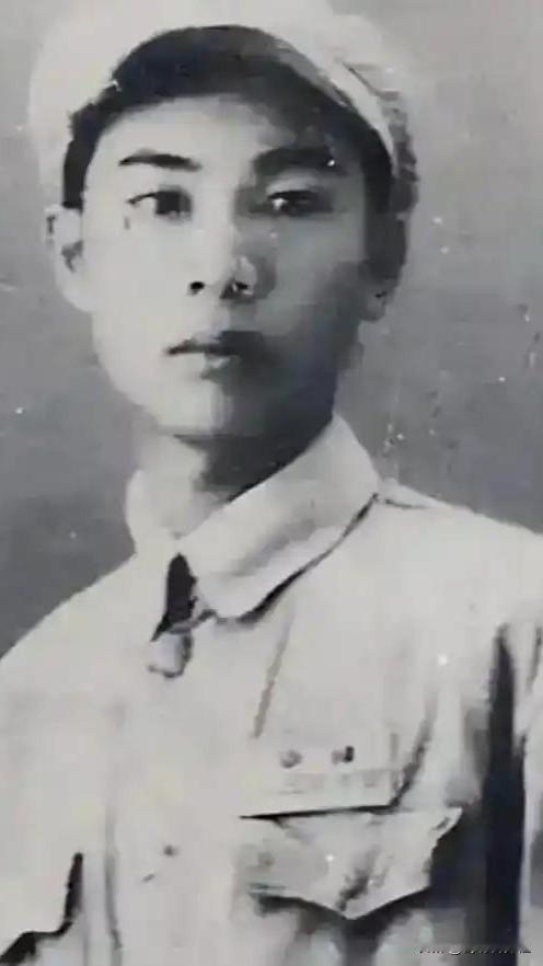 171亿旧币是什么概念？读懂刘青山张子善案，别只看数字
 
提到新中国反腐第一案