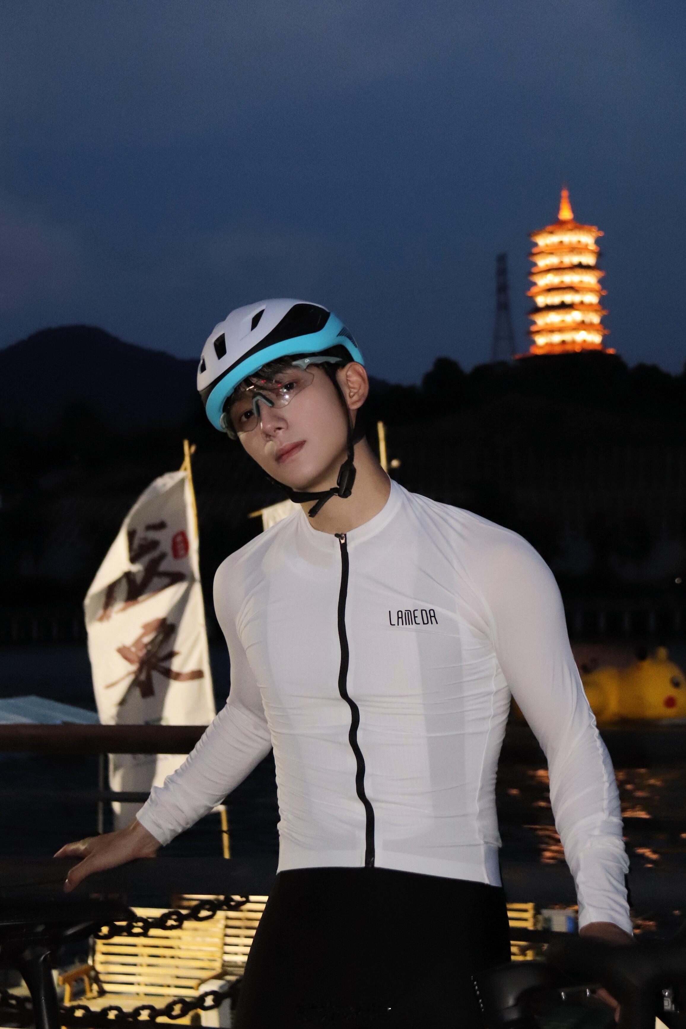 你更爱哪一张？传送门丨一野 ​​​
