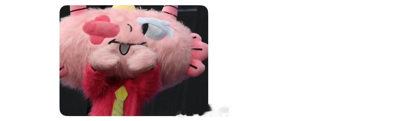 辣目洋子提着汪苏泷素龙托特包谢谢辣为我们辣宝打call 