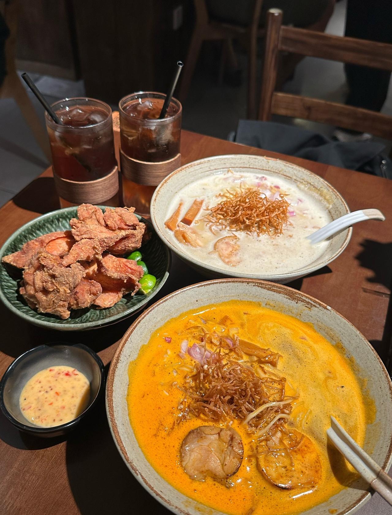 体育西 终于吃上的三重淹就在体育西H口
📍广州 
一家超级火的拉面店上次来几次