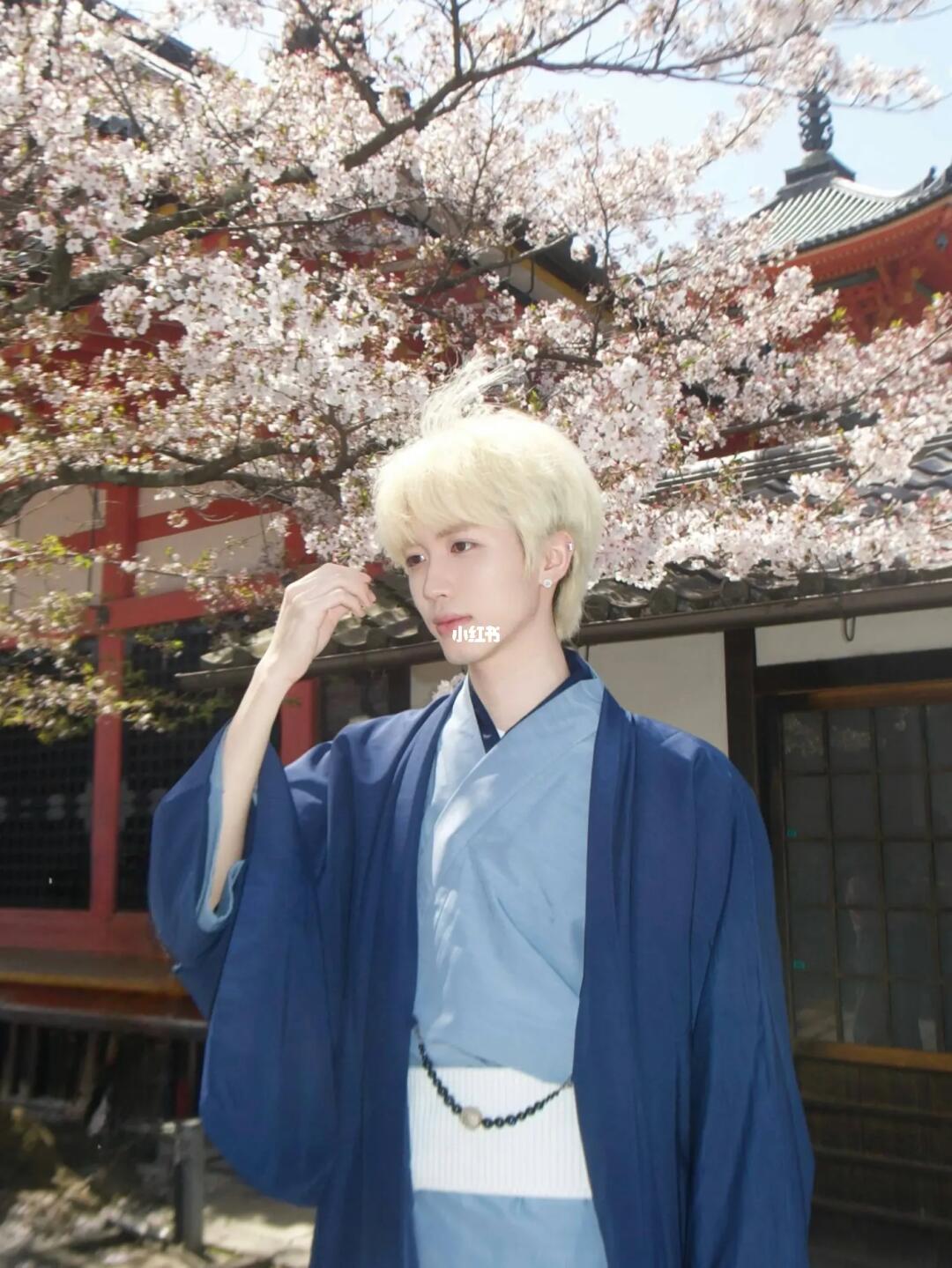 在京都街头亲吻爱的人🌸