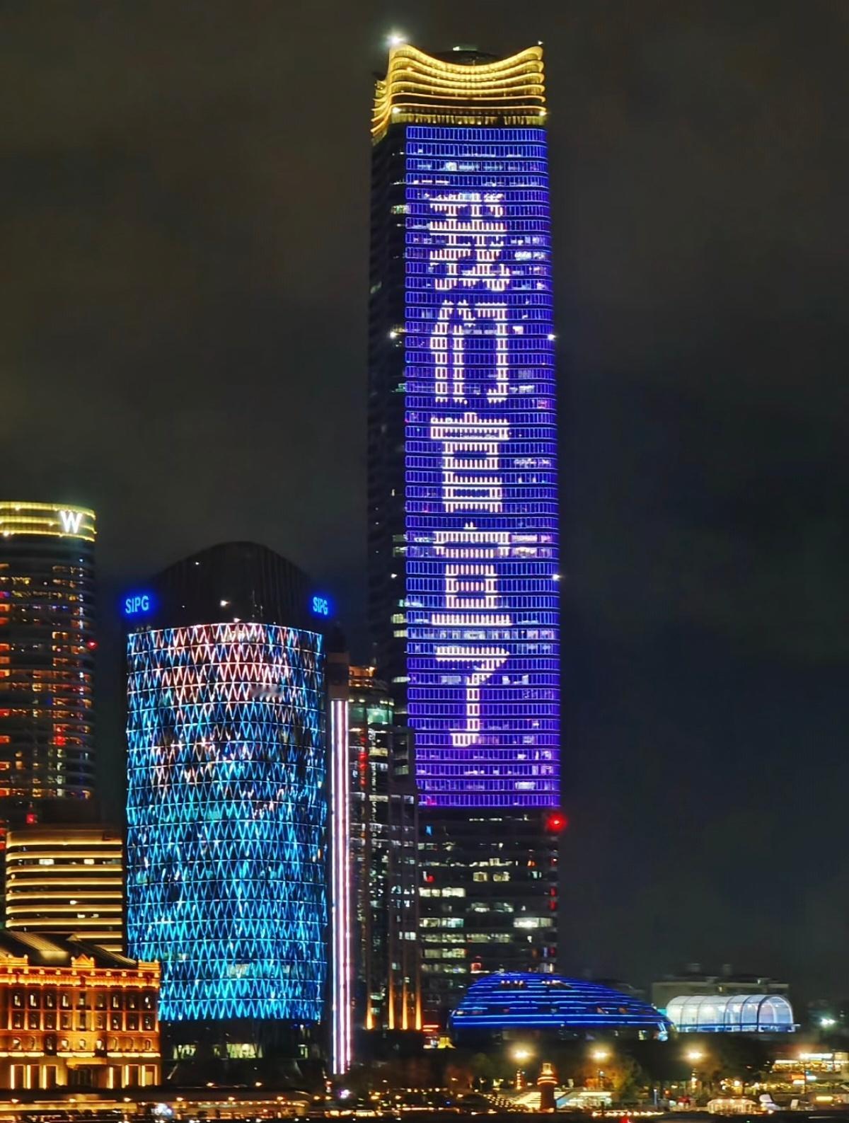 我们咖啡真的太有排场了hhhhhhh就这么迫不及待向全世界宣布男神