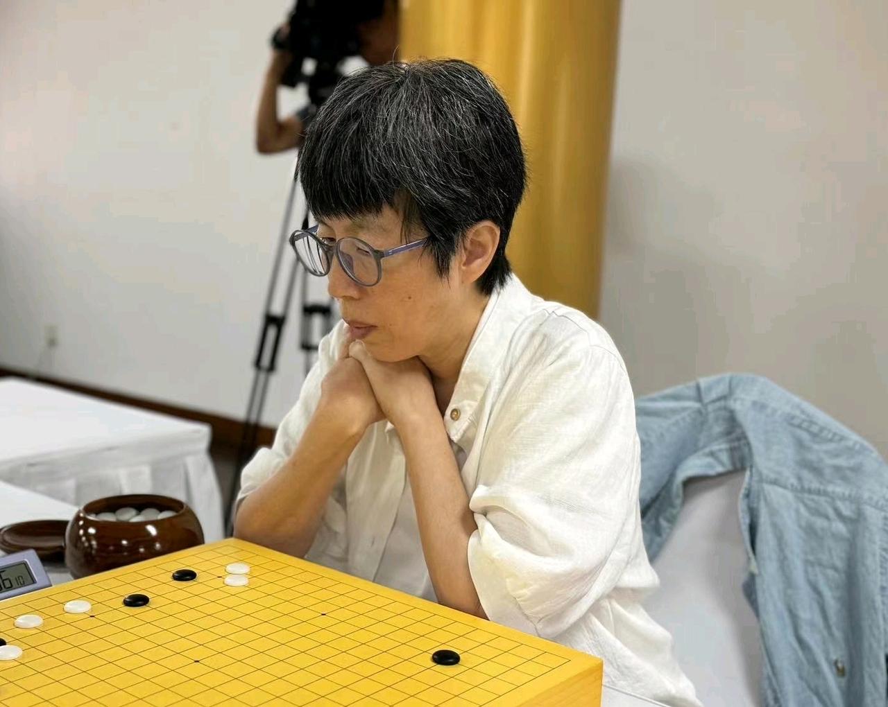 吴清源杯预选赛开战~芮乃伟旗开得胜



第8届吴清源杯世界女子围棋公开赛今年的