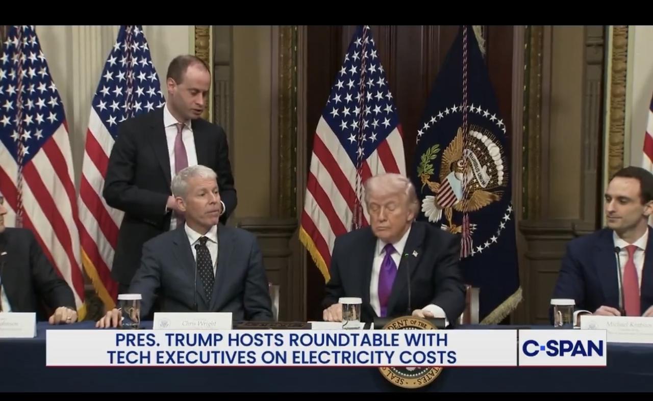 特朗普总统签署“纳税人保护承诺”（Ratepayer Protection Pl