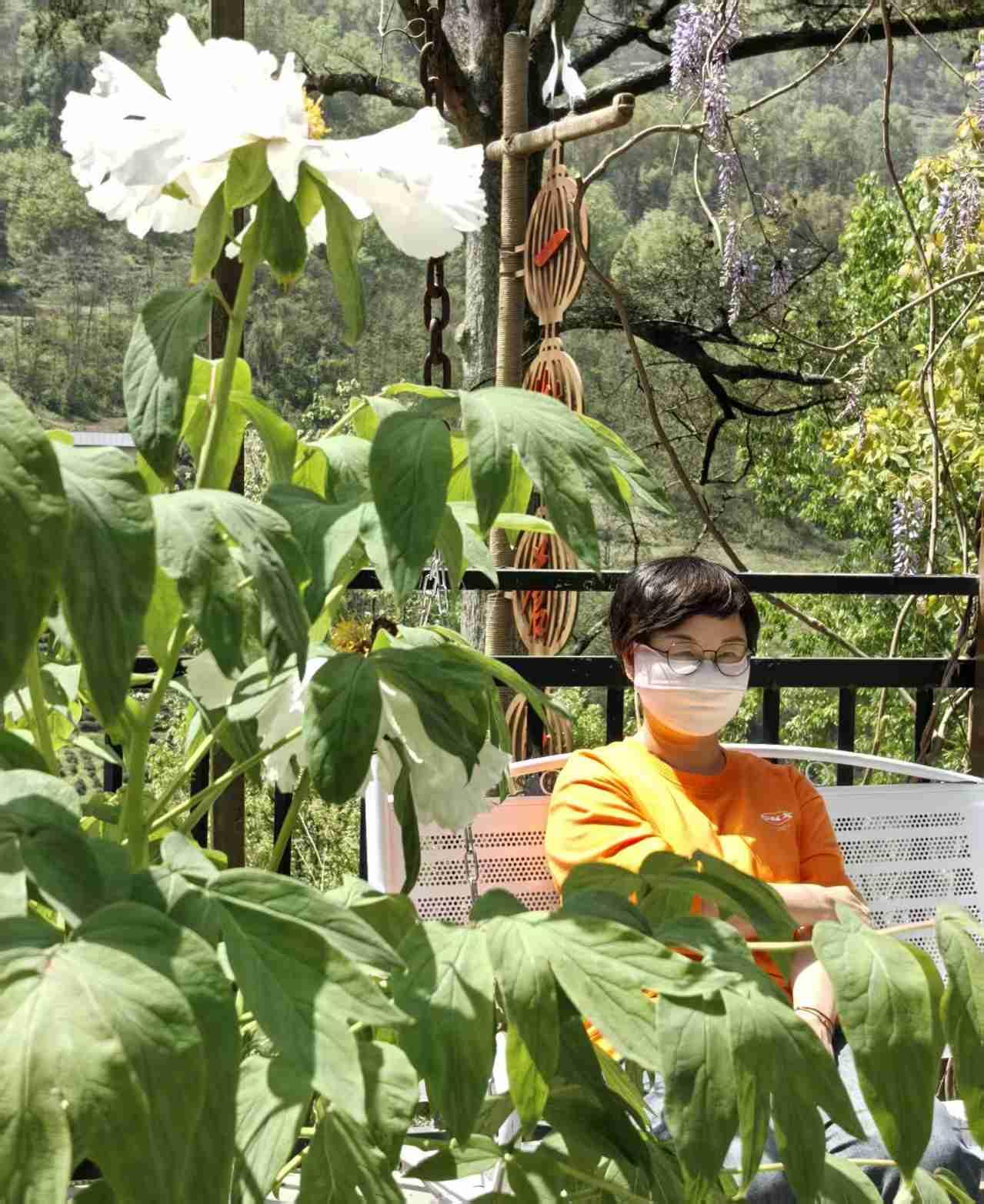 我的今日状态：😁轻松愉快
我这里的天气：☀️晴天$
