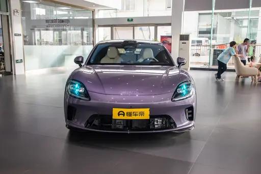 推荐一款中大型猎装轿跑车：启境GT7
20万级想找一台颜值和实用性双在线的中大型