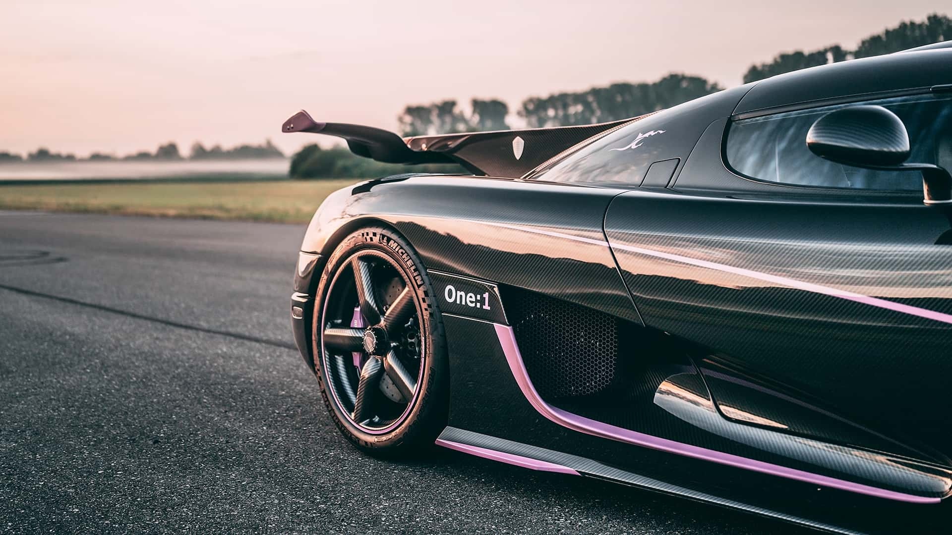 Koenigsegg One：1 