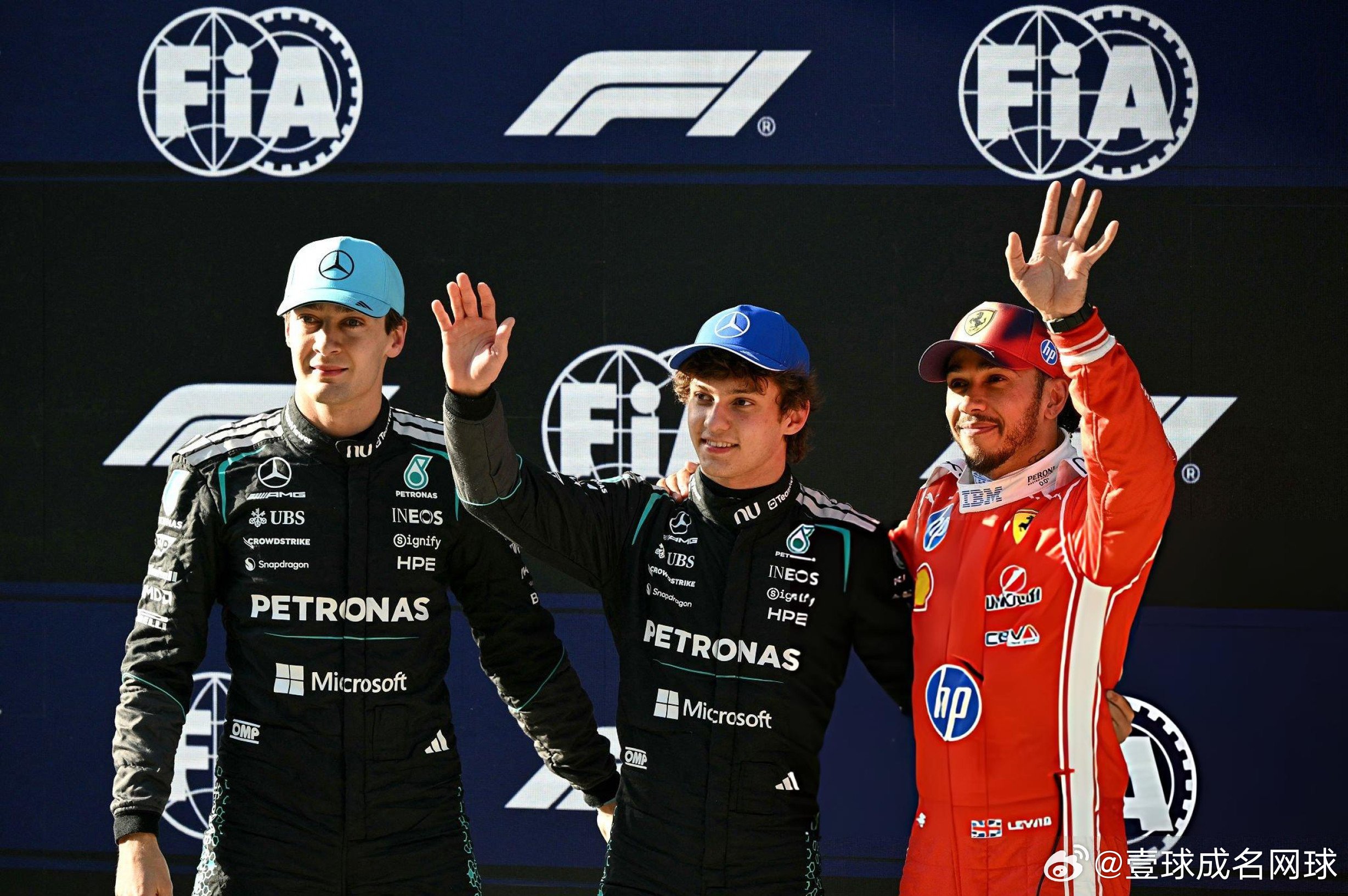 F1排位赛安东内利夺F1生涯首个杆位F1中国大奖赛排位赛，最终安东内利夺得生涯首