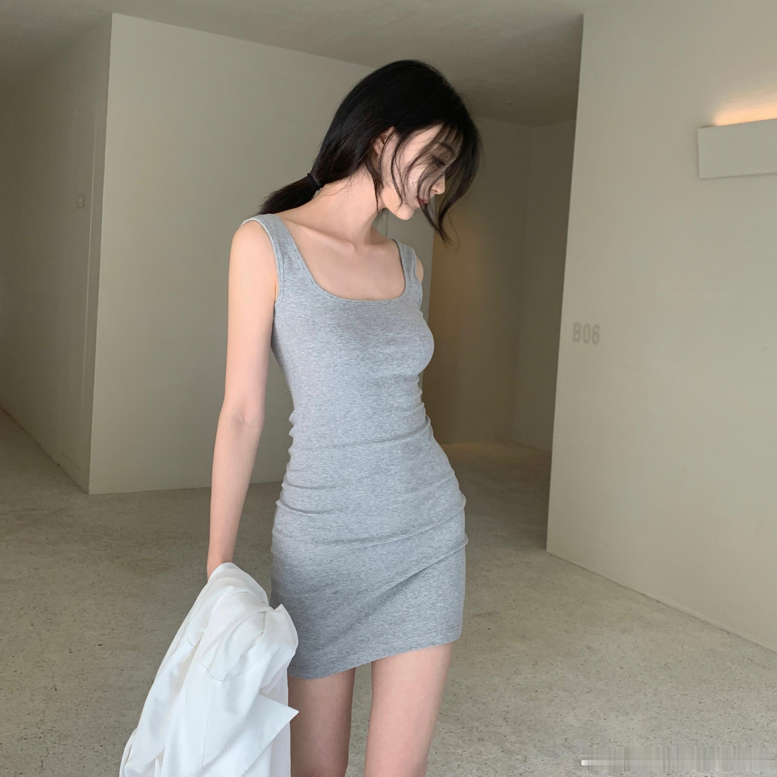 没忍住再多做了两个色 哈哈！浅卡其色和灰色 都是符合亚洲人肤色的中间色系 偏薄的