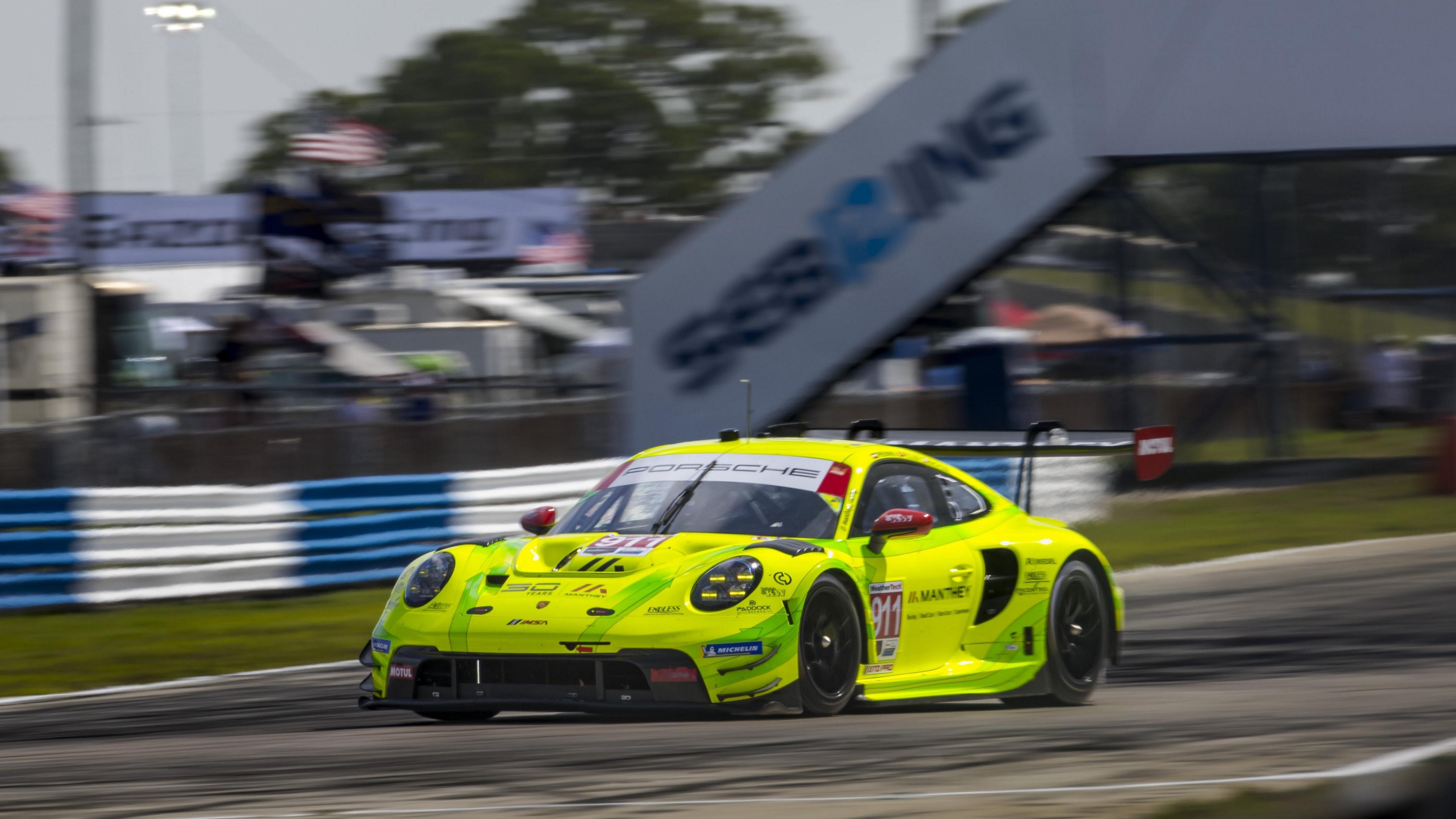 北京车展在即，保时捷不仅迎来纯电动Cayenne家族新成员的全球首发，更打造一个