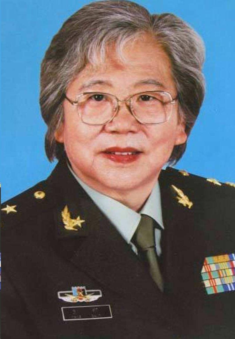 中国连长不忍杀害日本女俘虏，将其带回家乡隐姓埋名成婚，相守三十二年后，才知晓妻子