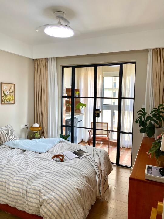 千万别去装这种风扇灯，舒服的很容易睡过头