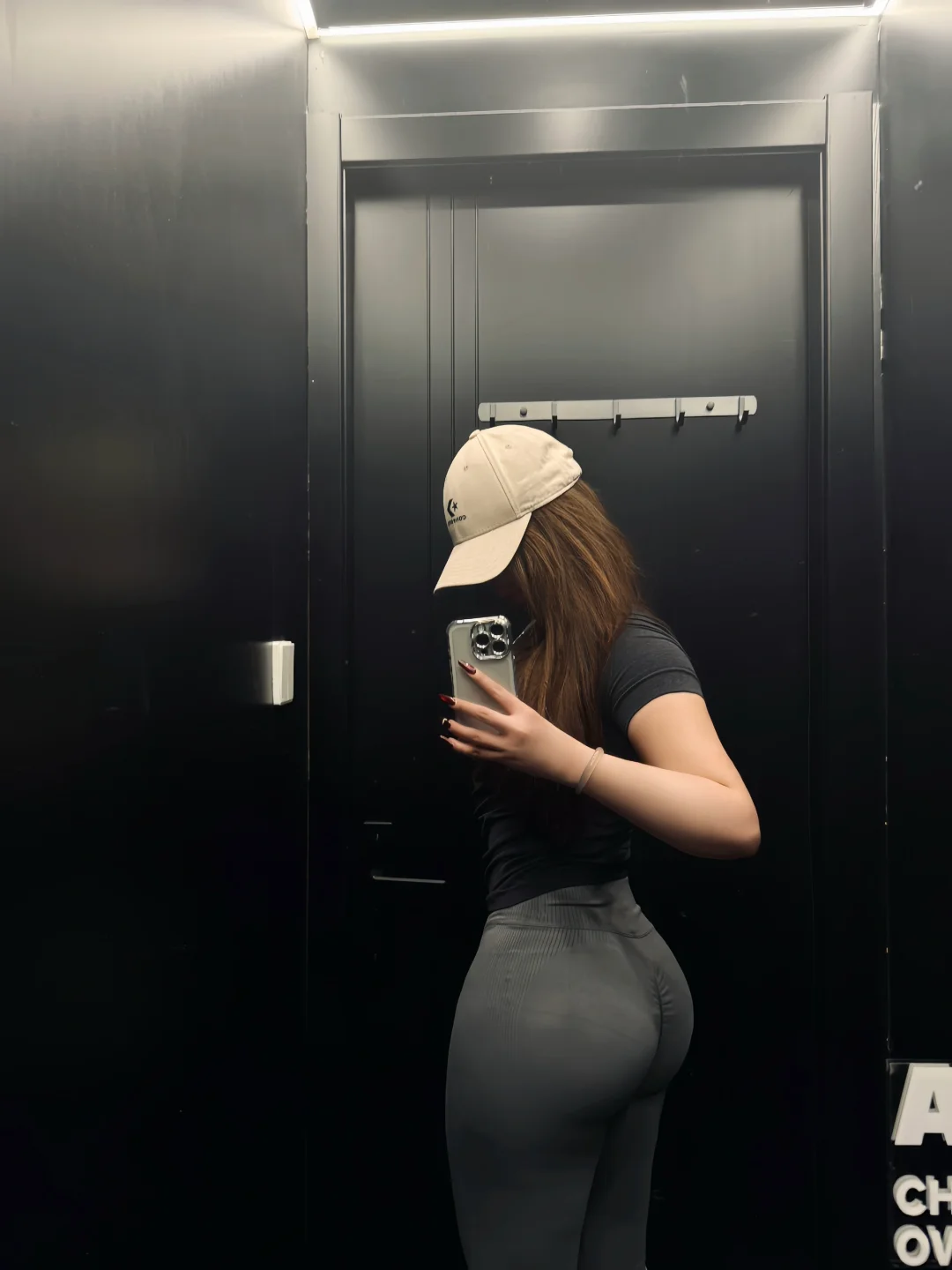 我也蛮佩服你的谎话连篇