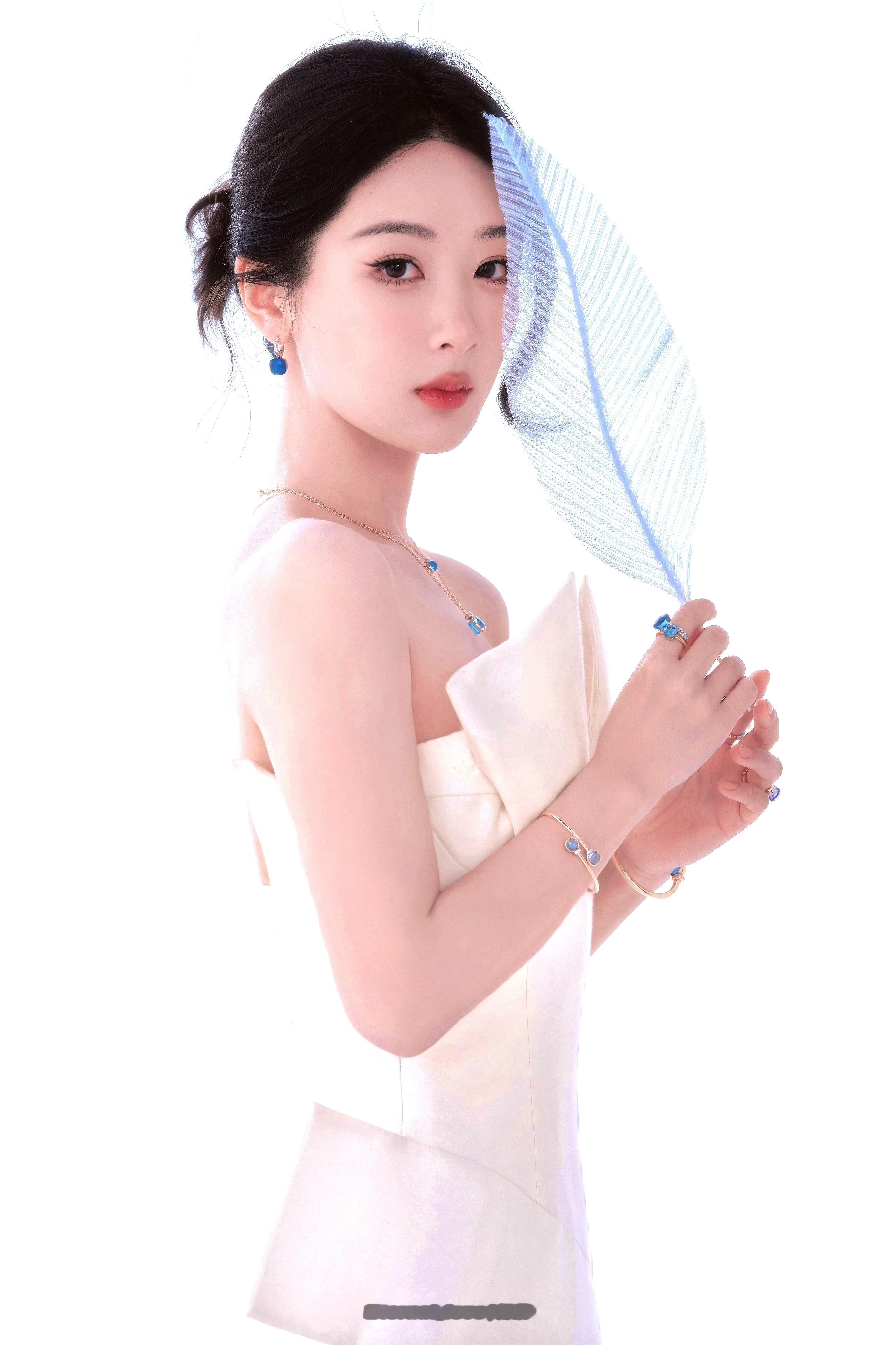 🍇展示天资💙🪶杨紫
