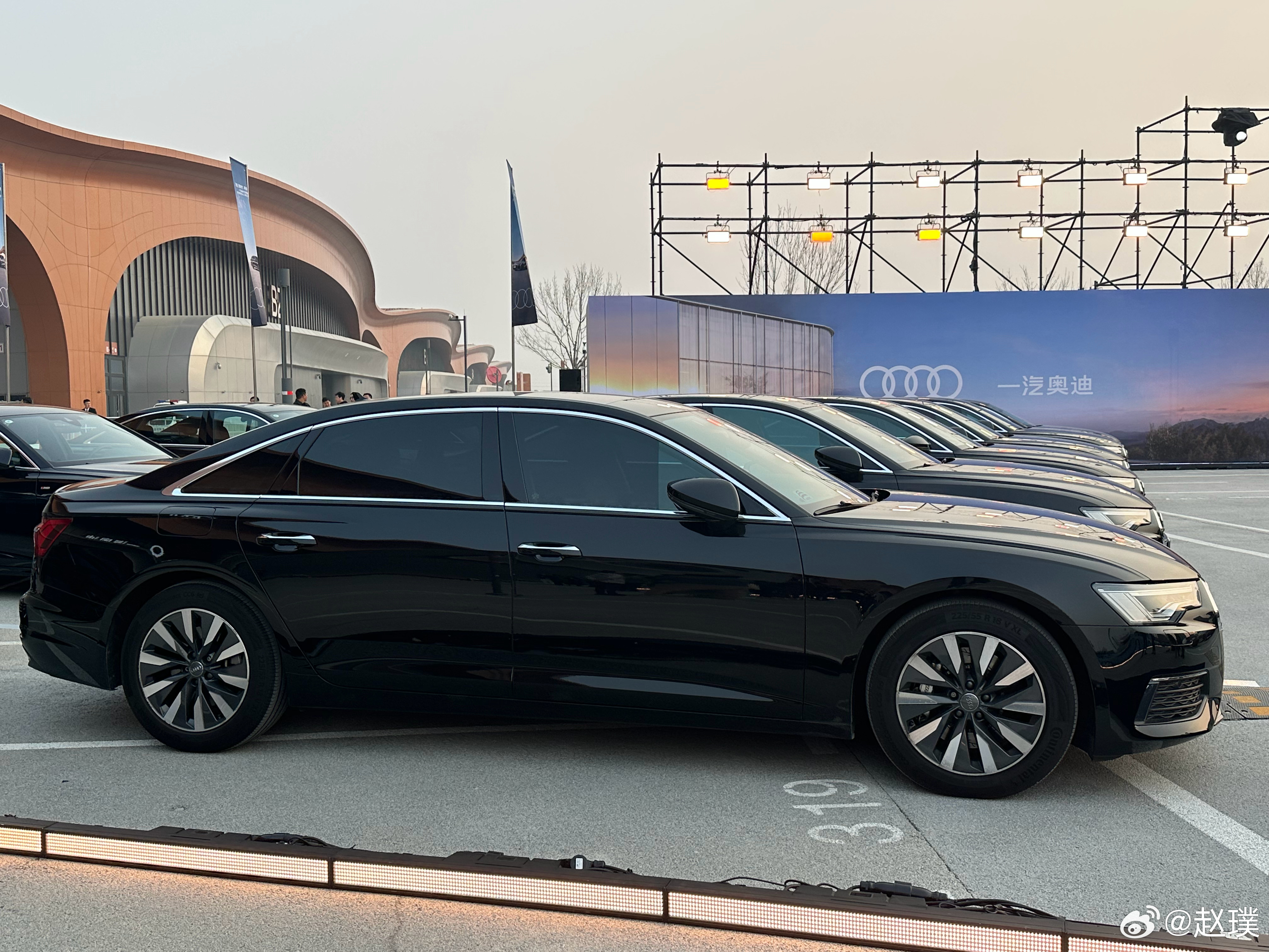 全新奥迪A6L今晚上市，听说马龙也会来现场？双激光雷达+华为乾崑智驾，预售价32