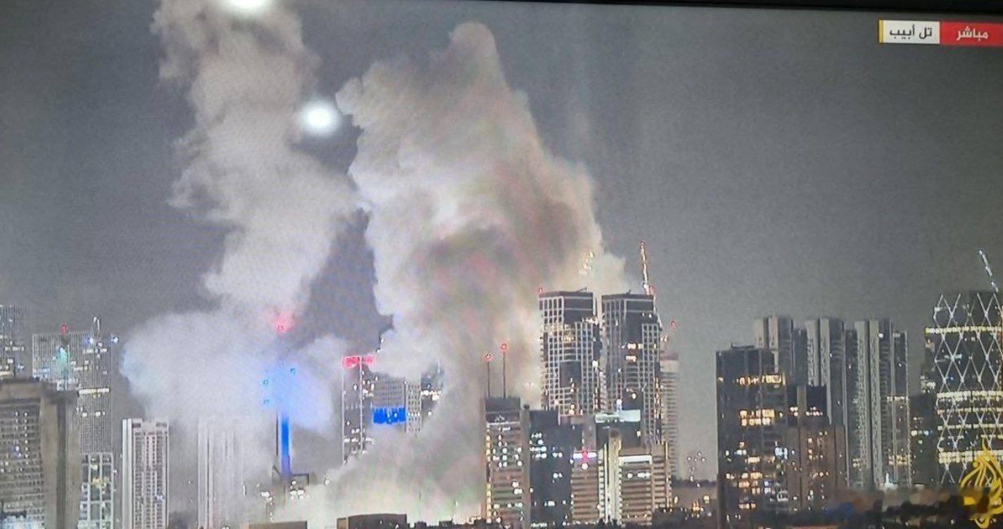 伊朗向以色列发射约150枚导弹，造成了一人死亡50人受伤，这是特拉维夫被导弹击中