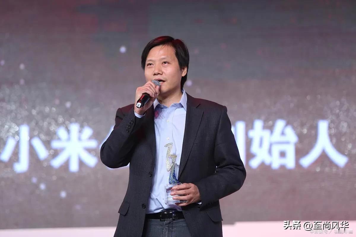 如果雷军代言华为手机，对华为来说，品牌影响力会下降，在前期可能会增加华为手机的销