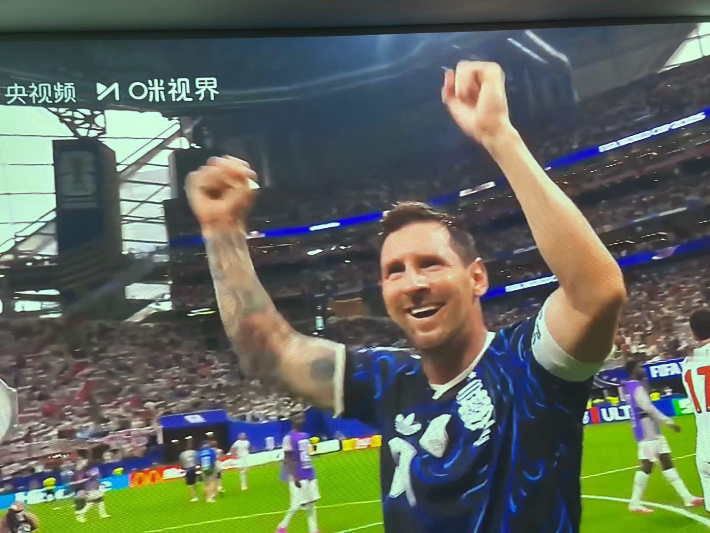 恭喜阿根廷🇦🇷，恭喜梅西再次进入世界杯决赛！英格兰🏴󠁧󠁢󠁥󠁮󠁧?