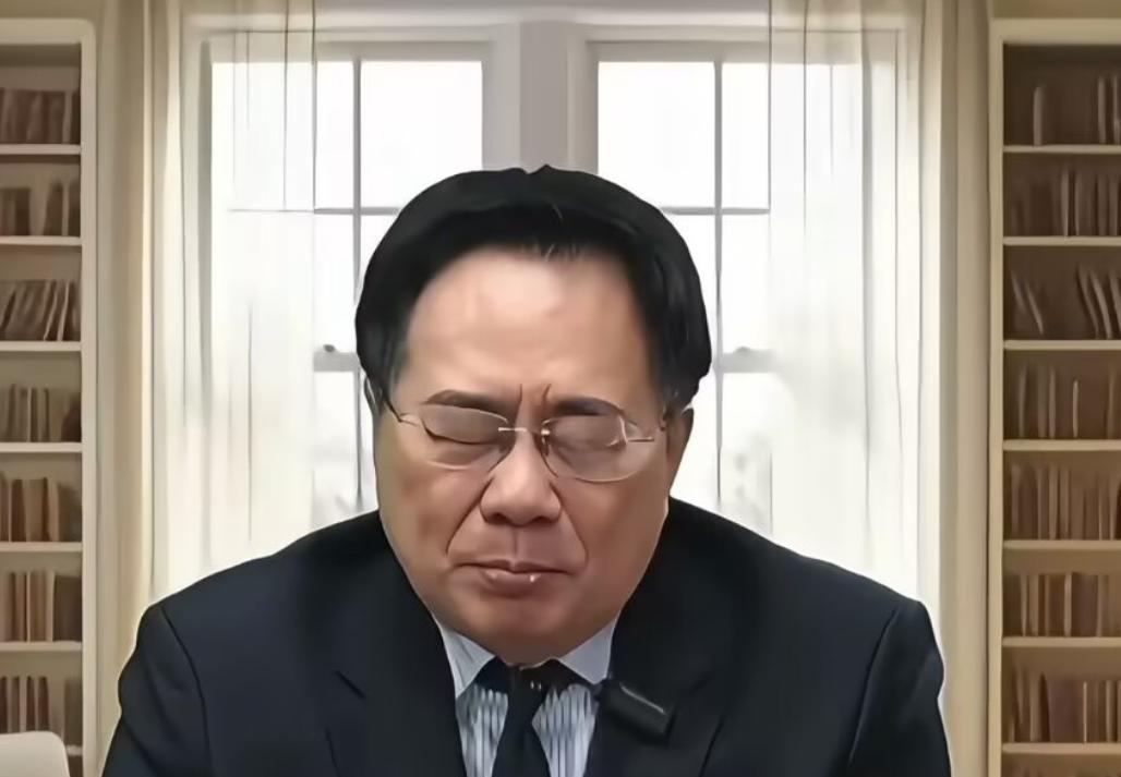 真是风水轮流转啊！前几天还在法庭上被重判的蔡正元，转眼间形势就变了调。那个当初给