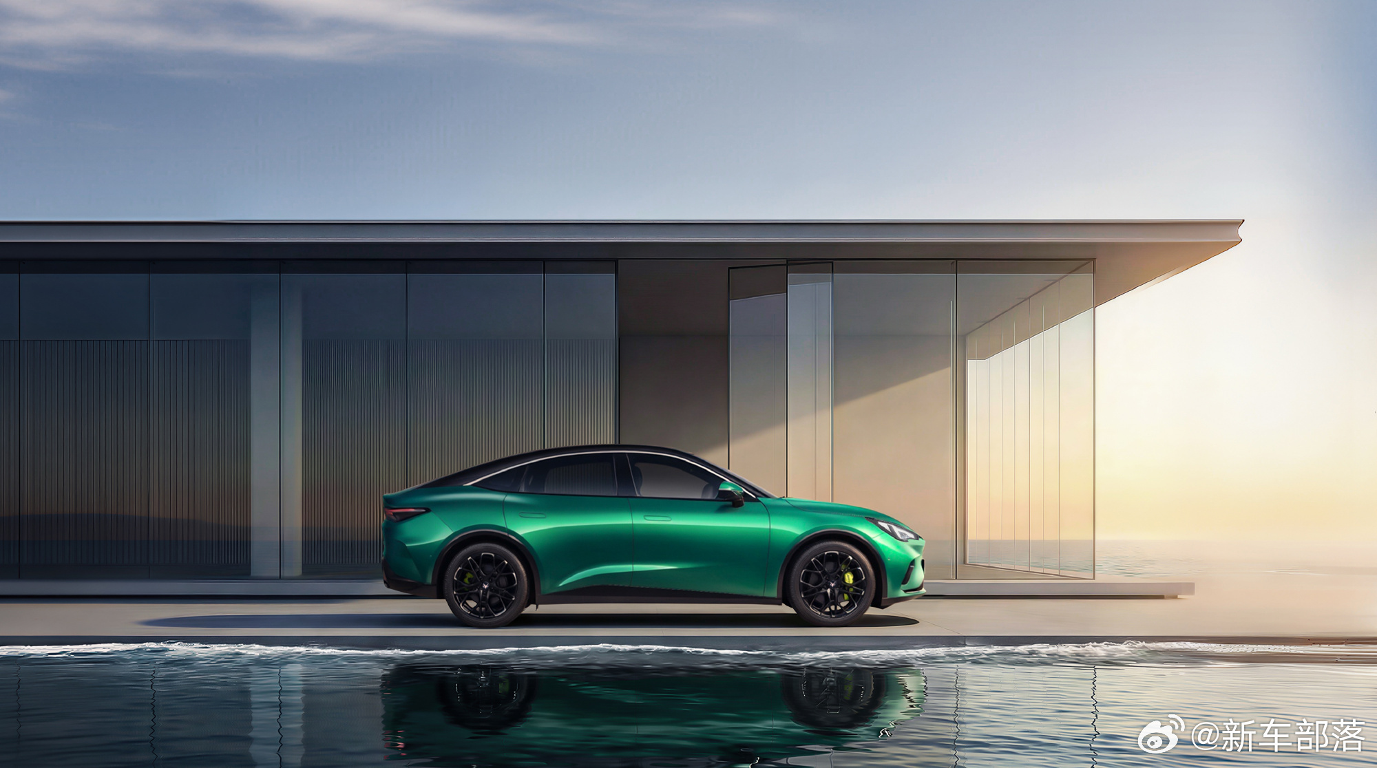 蓝眼狐是L3吗与其纠结L3认证标签，不如看真实用车体验。蓝眼狐搭载8775舱驾一