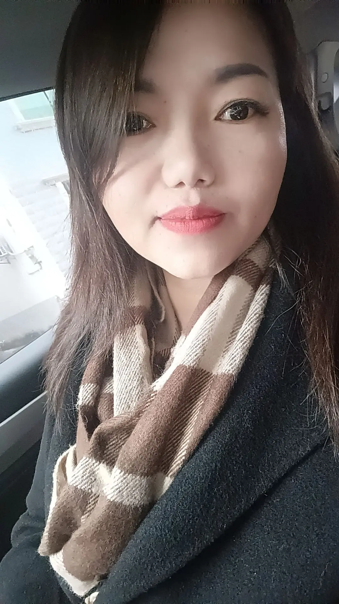 成不了温室的花朵 就当一颗受尽风吹雨打的草