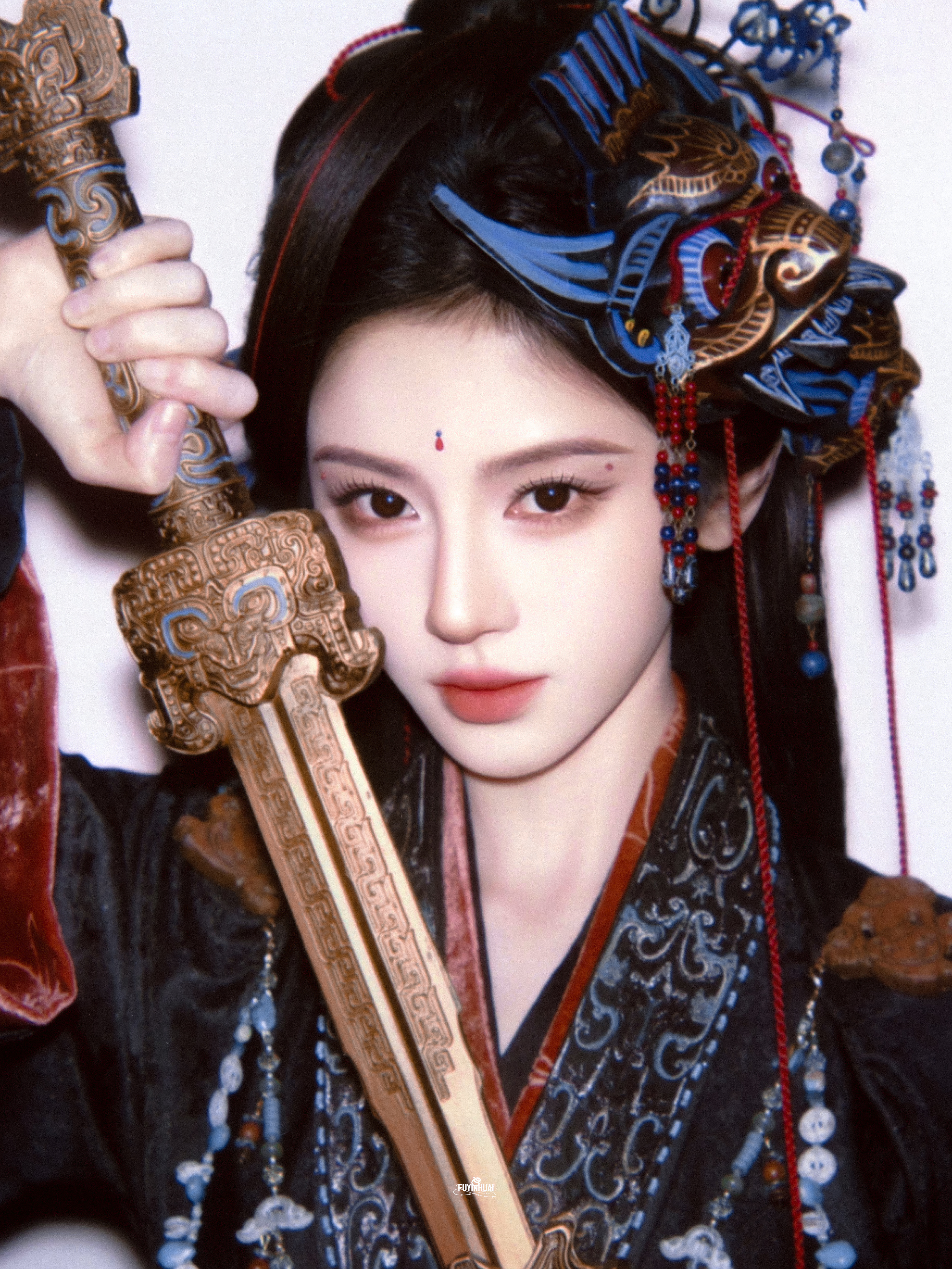 鞠婧祎 jjy鞠婧祎阿黛 jjy鞠婧祎来战 “你是春日的入场券，盛夏的晚晴天”?