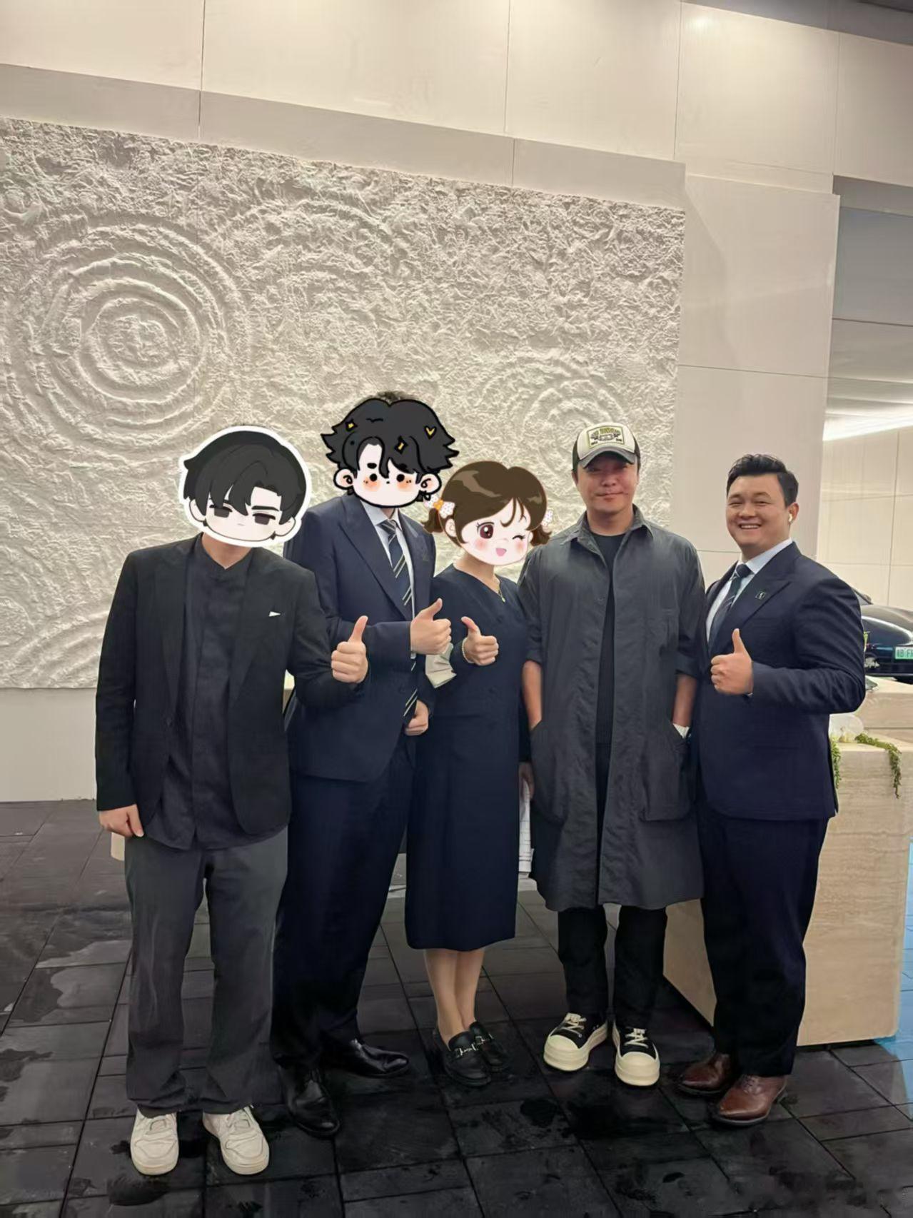 佟丽娅前夫踩盘中信信悦湾，