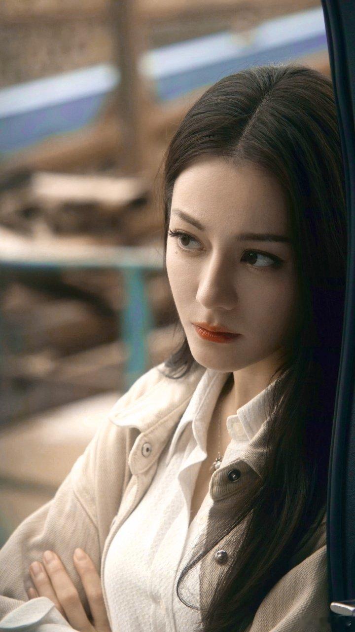 聂九罗小嘴淬了毒枭起青壤新集看得我嘴角上扬！聂九罗的毒舌名场面一个接一个，迪丽热