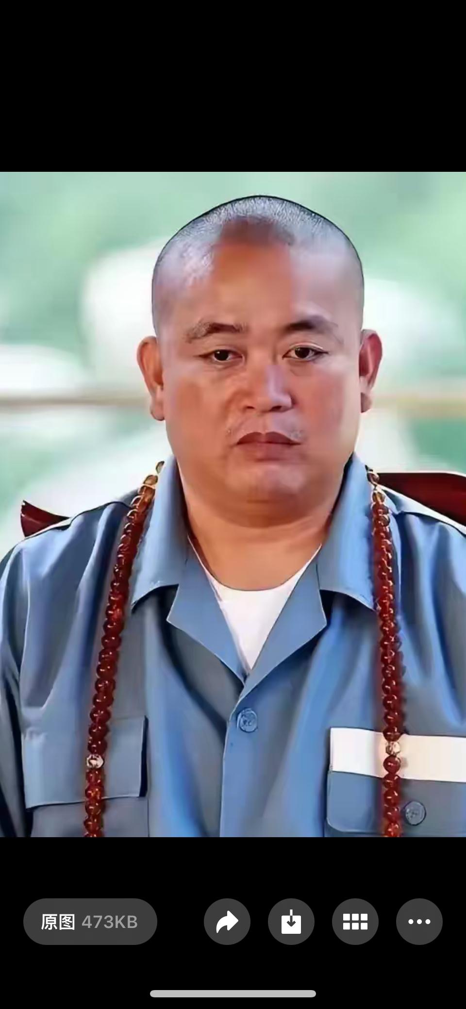 释永信给佛教带来的影响。最直接的就是烧香拜佛的人明显少了。与其远涉登山不如好好拜