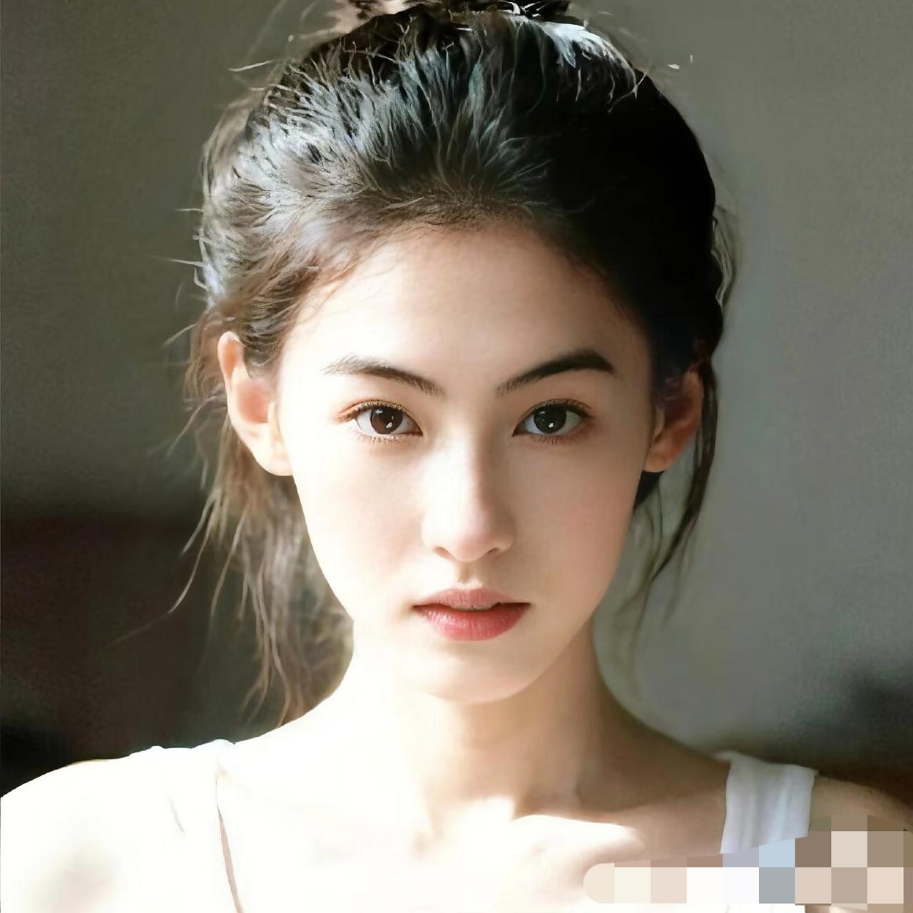 张柏芝这次的官司，
结结实实的给娱乐圈上了一课。

你可以称兄弟，也可以话家人，