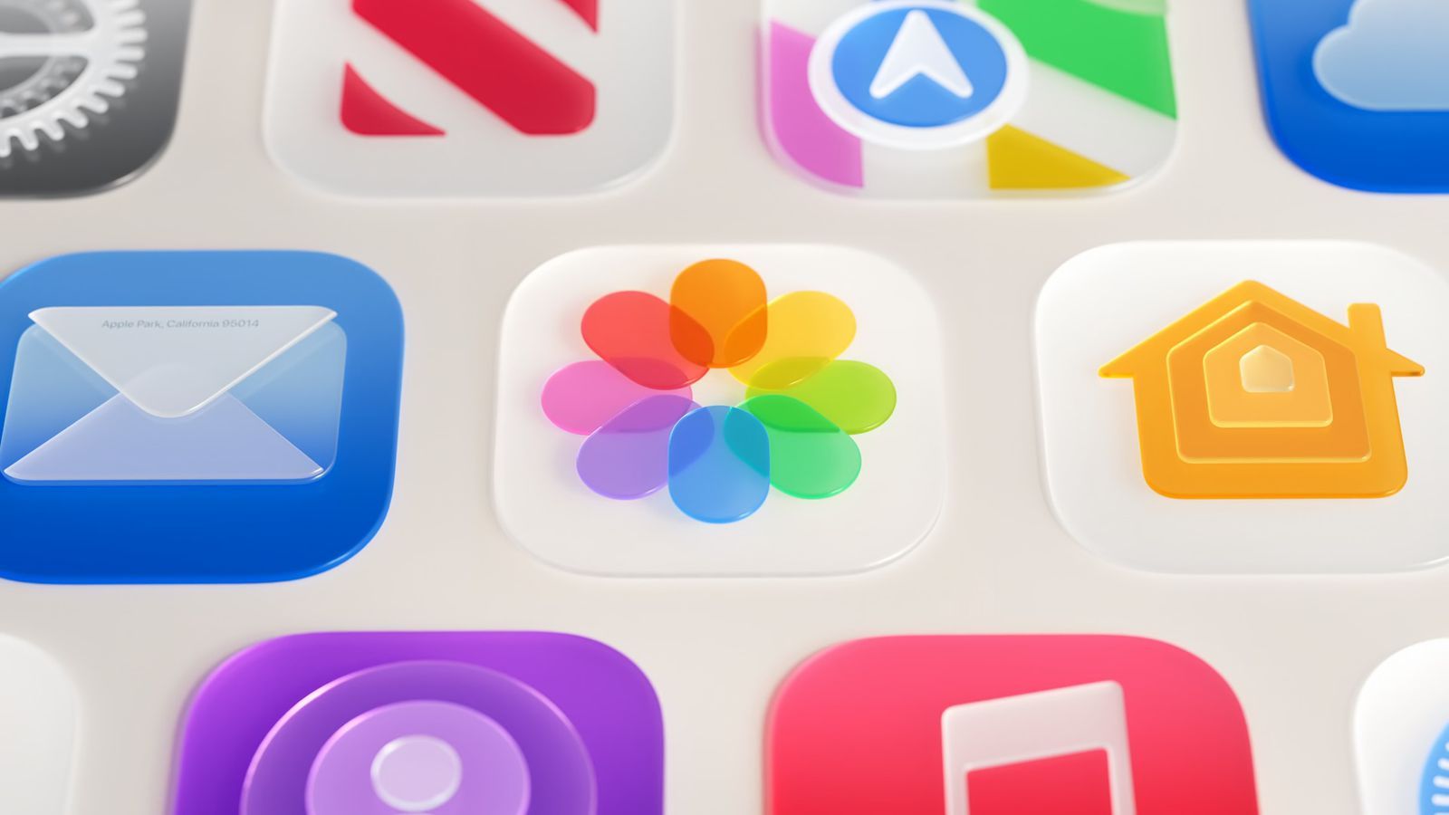 【以下是 iOS 27 中 Liquid Glass 的变化】本周，Apple 