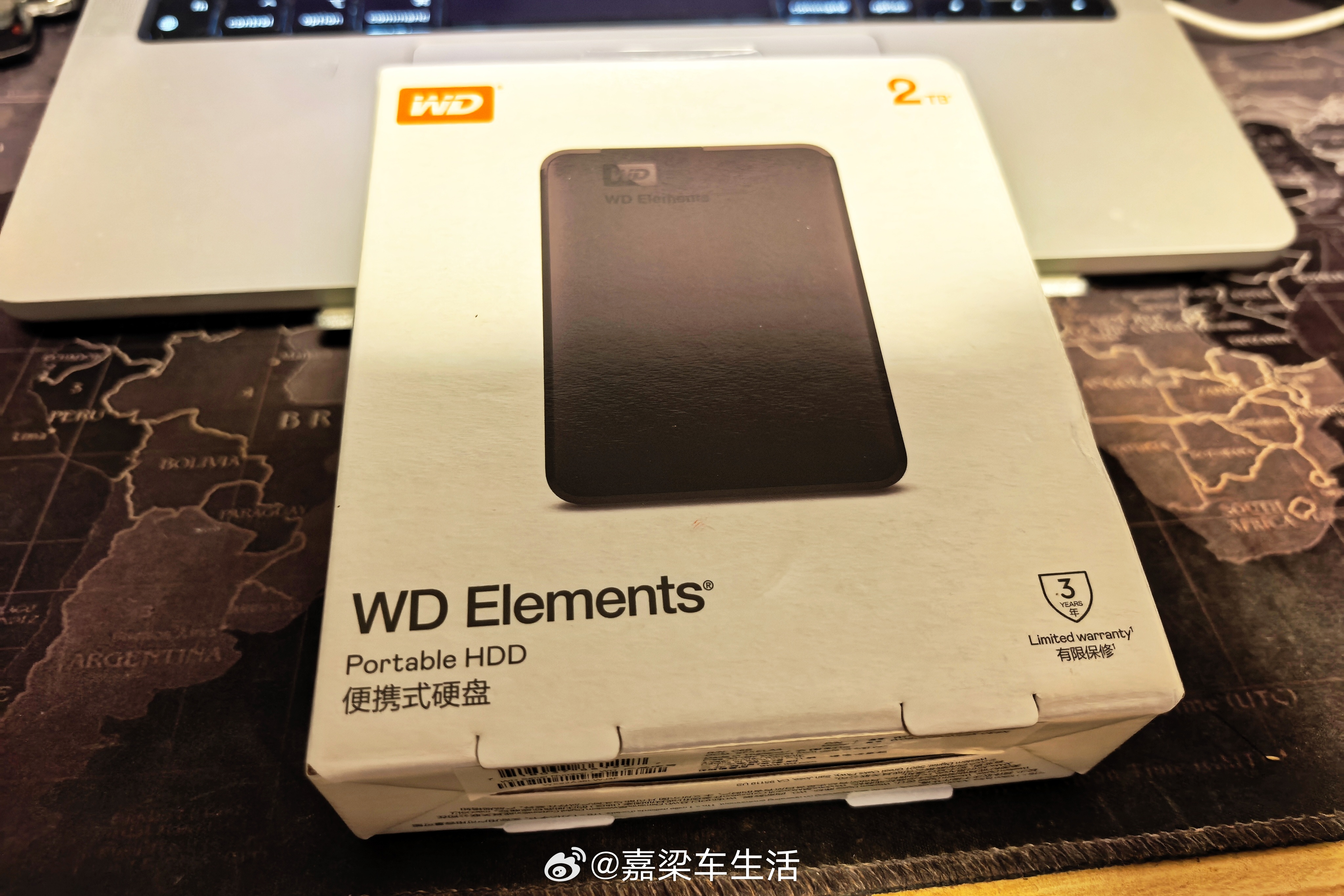 这玩意涨价真狠，我记得去年的时候也就400多块，今年花了我小1000[允悲]固态