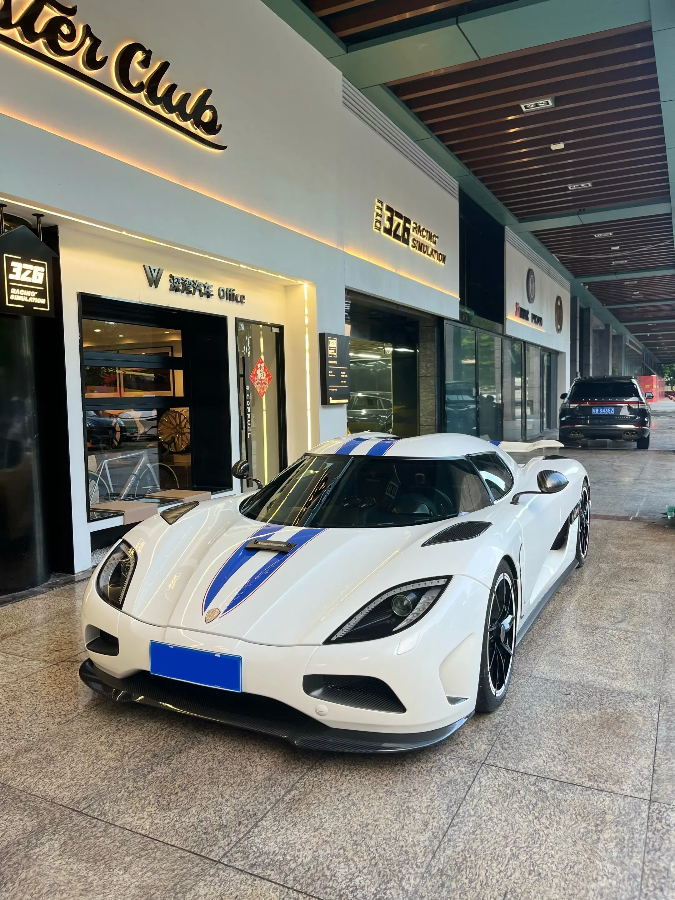 北欧幽灵—柯尼塞格agera