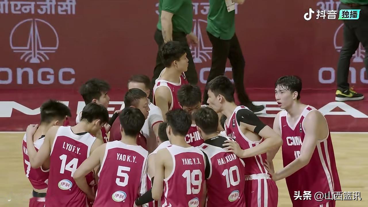 中国U18男篮79-89不敌澳大利亚队，夺得2026国际篮联亚洲杯亚军！这是中国