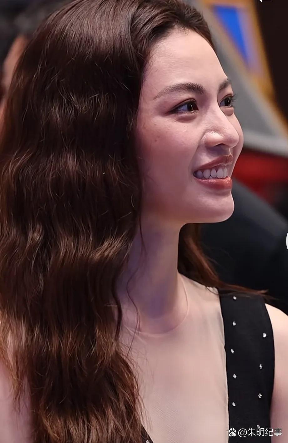 这就是所谓的内娱小赫本吗 